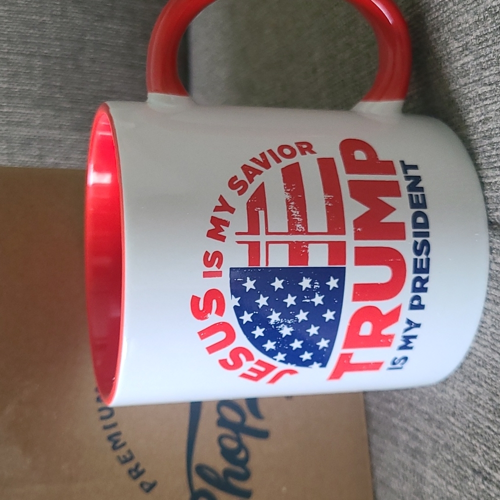 Trump coffee cup